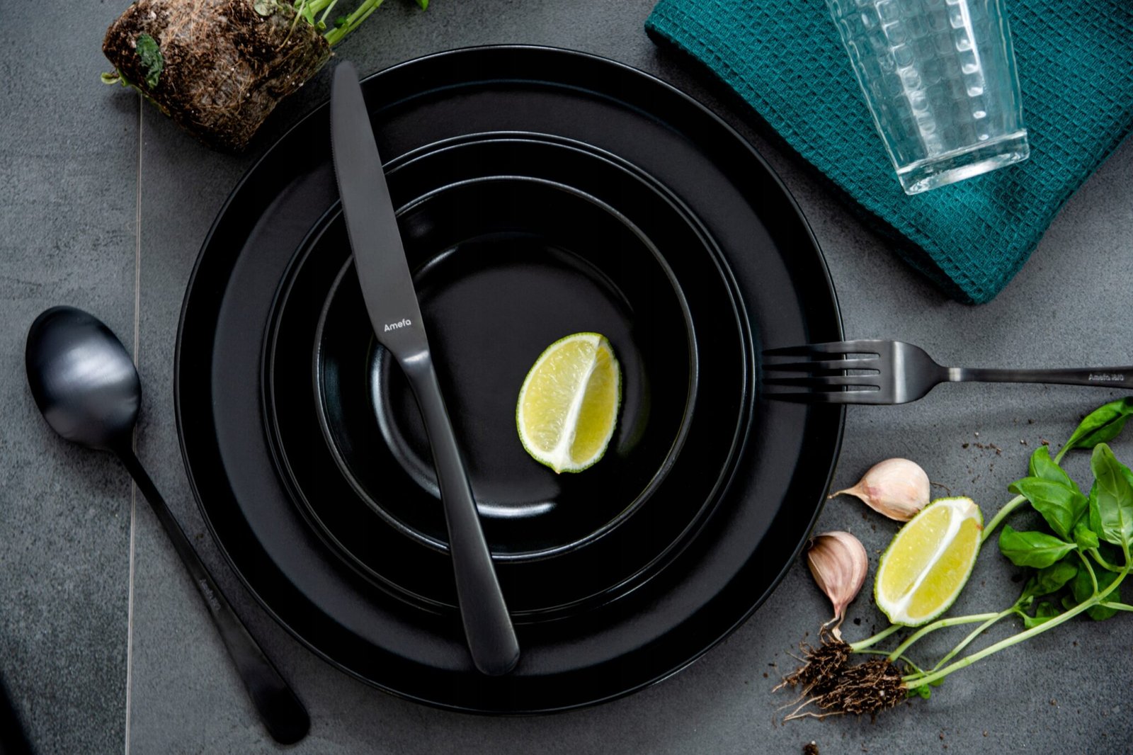 Lėkščių rinkinys VICTO (5)